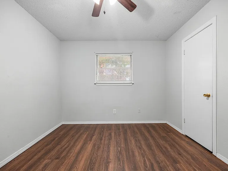 2019 Fleur De Lis Ct — Photo 30