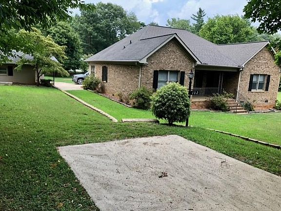 2nd image of 102 Rosewood Way