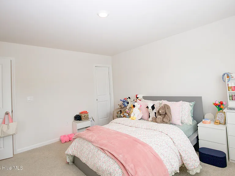 1179 Misty Creek Dr — Photo 49