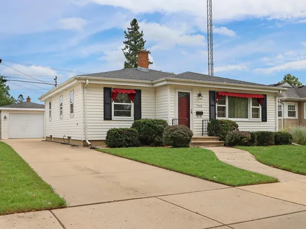 7703 31st AVENUE, Kenosha, WI 53142