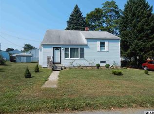 110 Hollywood Dr, Harrisburg, PA 17109