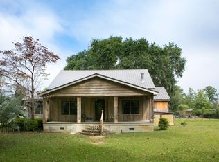 17 Old Salem Rd, Beaufort, SC 29902