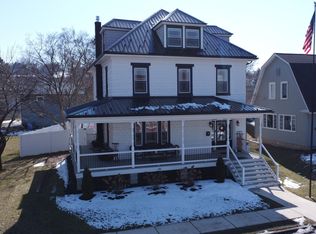 261 Walnut St, Mifflinburg, PA 17844