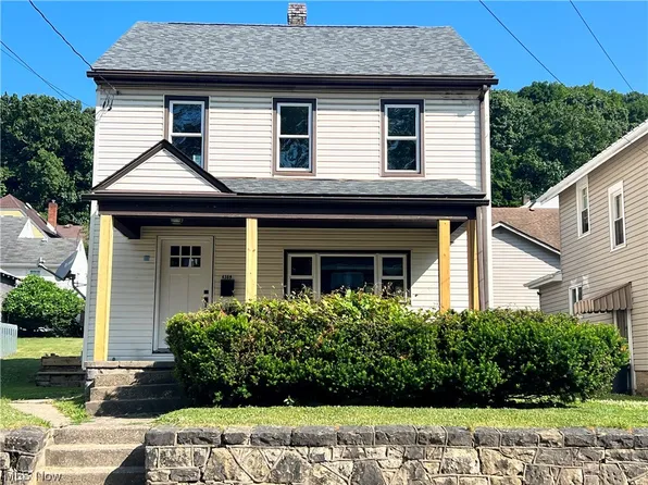 4309 Wells St, Weirton, WV 26062