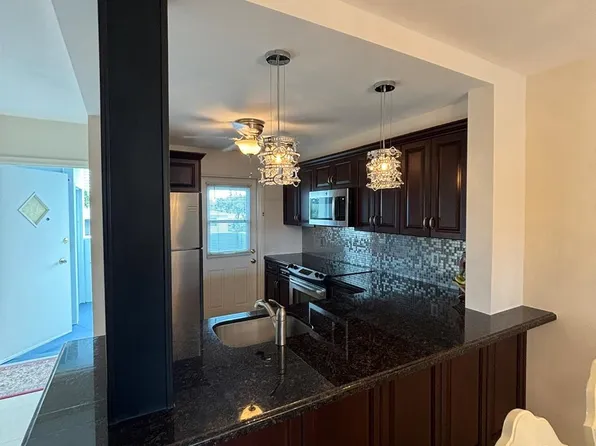 401 NE 19th Avenue #37, Deerfield Beach, FL 33441