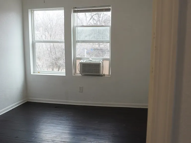 2704-2706 Benton Blvd #3N — Photo 15
