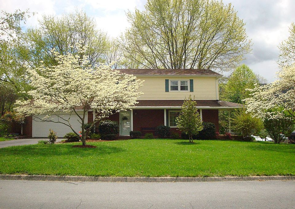1st image of 3312 Martindale Dr