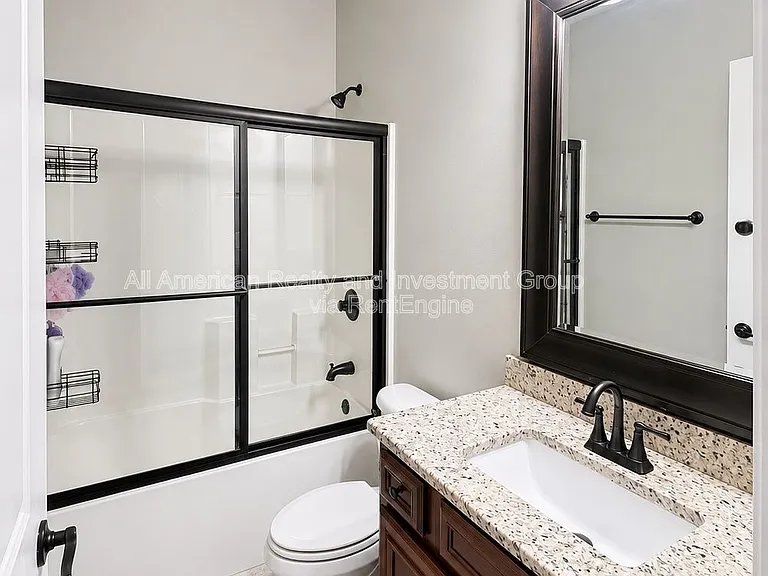 598 Emerald Ln — Photo 29