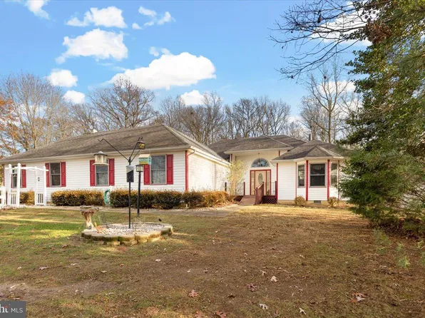 38245 Zane Ct, Mechanicsville, MD 20659