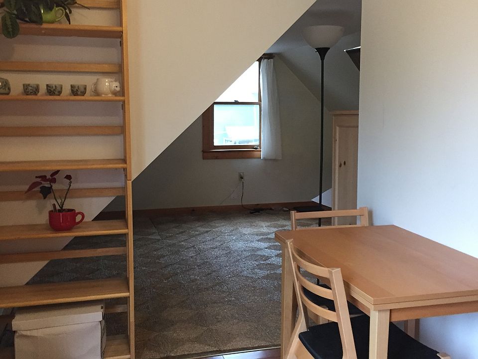 Table/Chairs and Chest of Drawers and other furniture can be