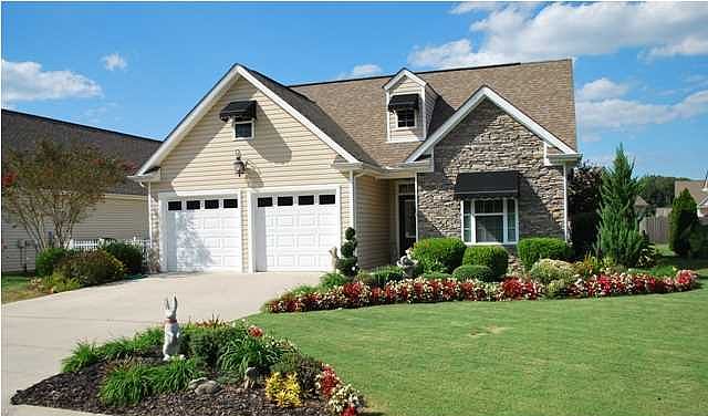 1st image of 2517 Waterhaven Dr