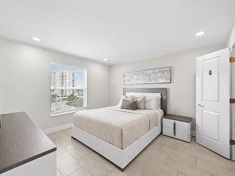 2900 Banyan St #601 — Photo 11