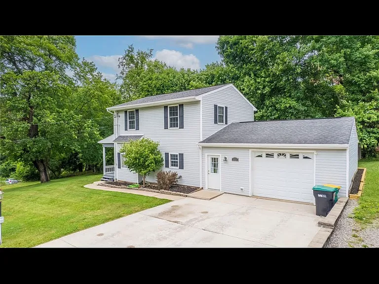 4830 Josephine Dr — Photo 1