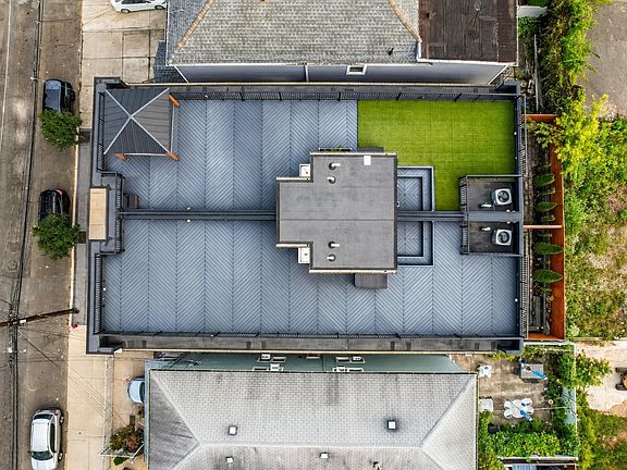 5th image of 53 Prospect St #2