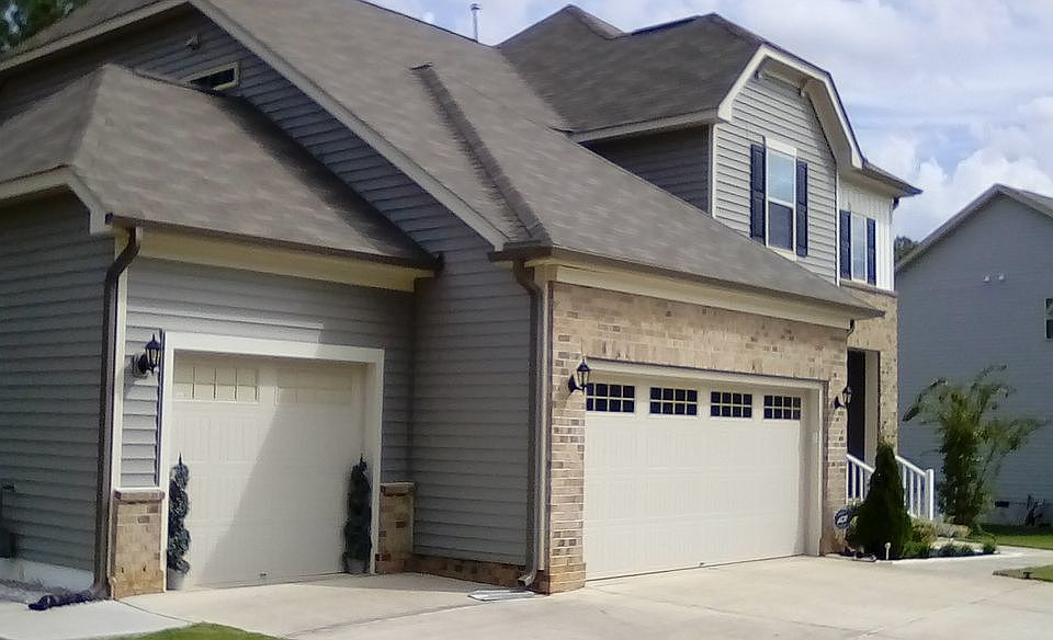 2nd image of 190 Sutherland Dr