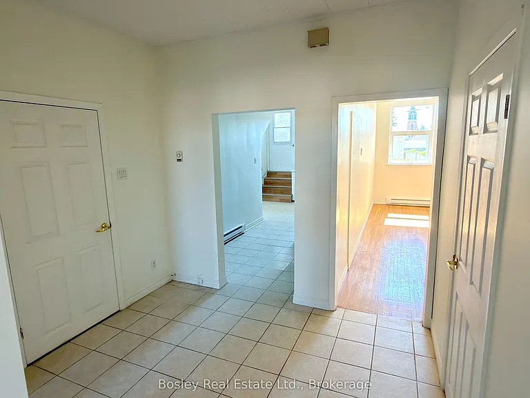 50 Sykes St N #2 — Photo 3