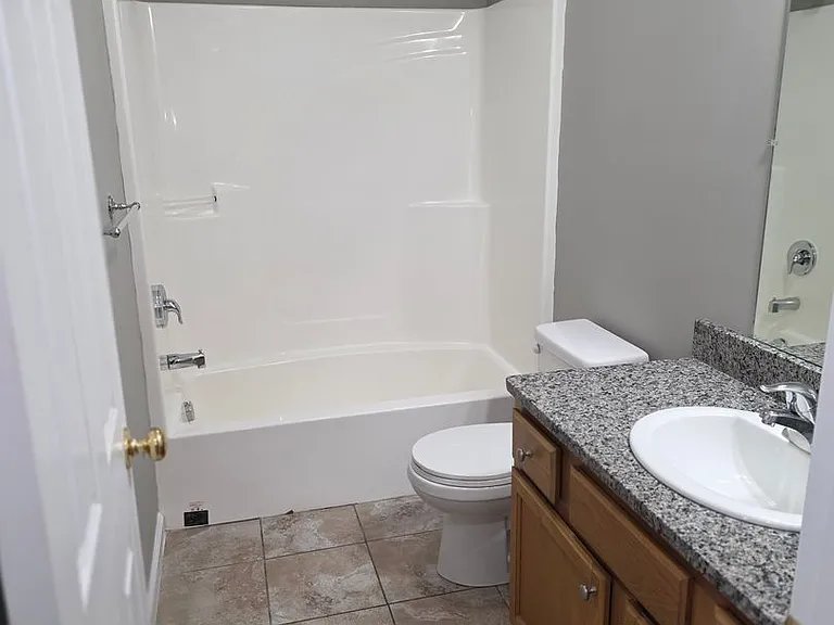 424 Viewpoint Way — Photo 34