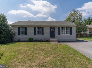 10726 Greenwich Dr, Williamsport, MD 21795
