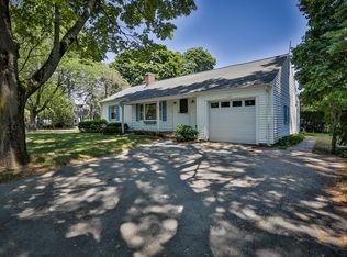 28 Highland Ave, Newburyport, MA 01950