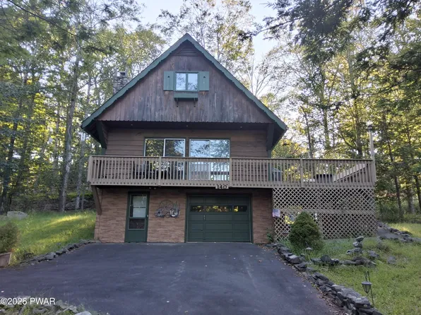 140 Timber Ridge Cir, Greentown, PA 18426