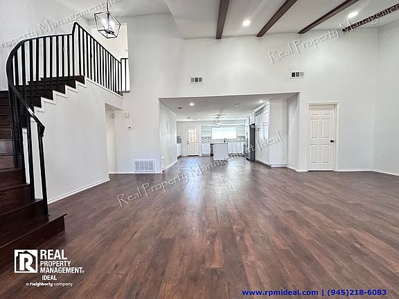 5th image of 1818 Cripple Creek Dr