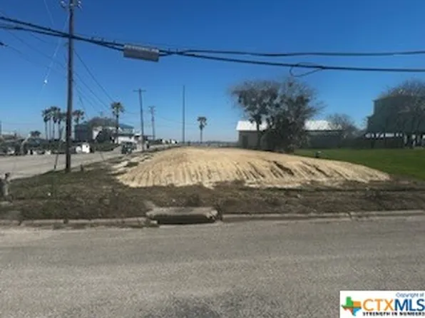 507 Fulton St, Port Lavaca, TX 77979