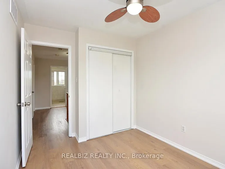 627 Caboto Trl — Photo 9