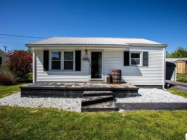 202 Pitman Ave, Campbellsville, KY 42718
