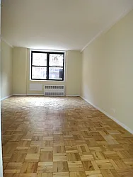 Rented by KVNY Soho