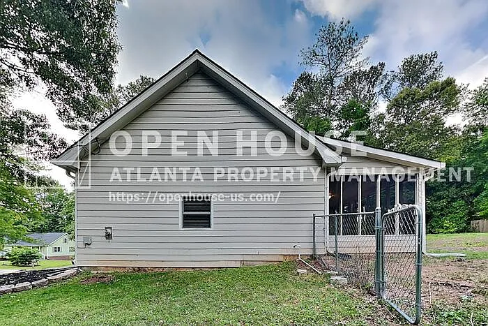2075 Pinella Dr — Photo 20
