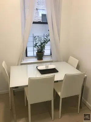 Rented by Highline Residential | media 19