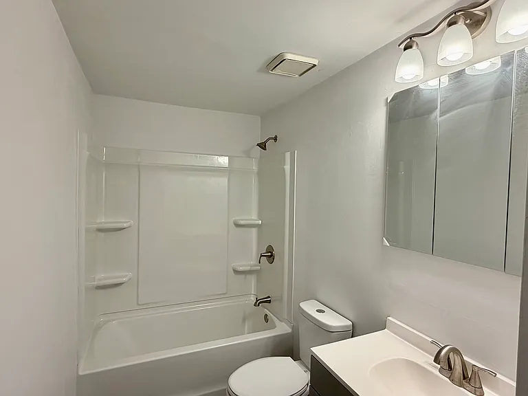 25 Dorchester Cir — Photo 14