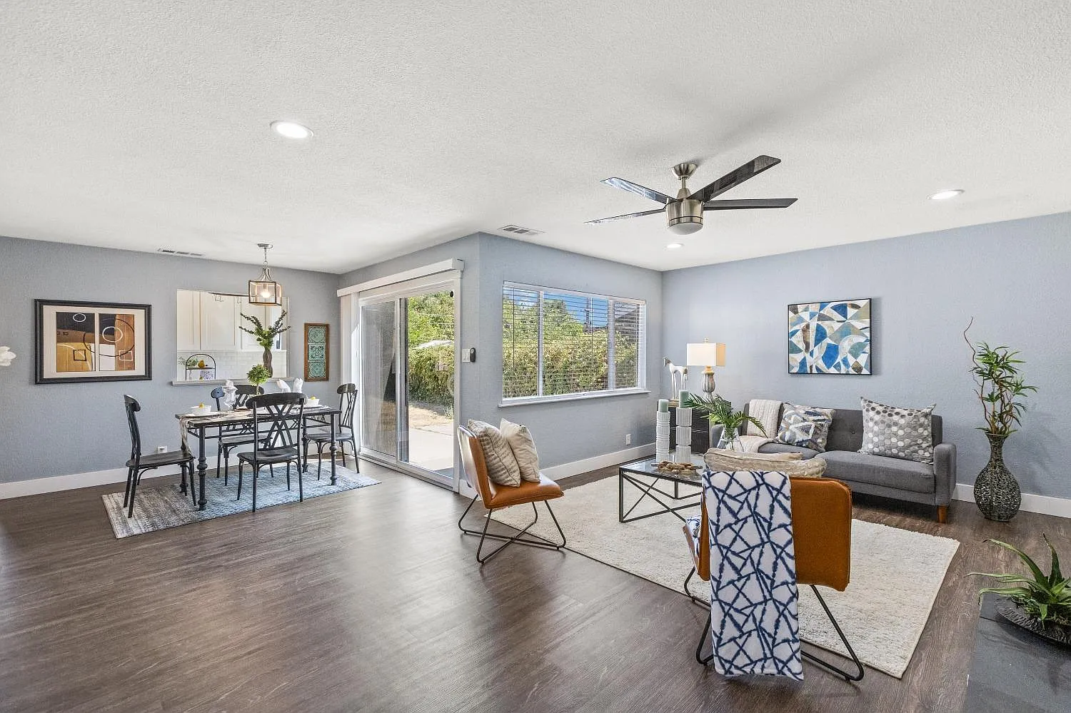 8206 Lichen Dr photo 1