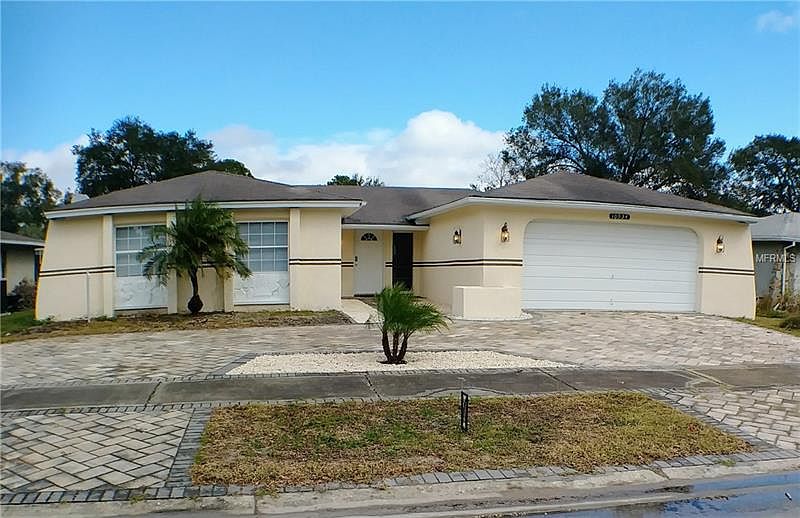1st image of 10934 Water Oak Dr