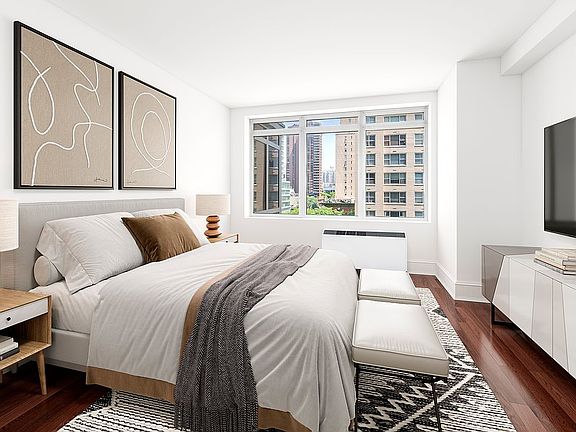 4th image of 300 E 55th St APT 7B