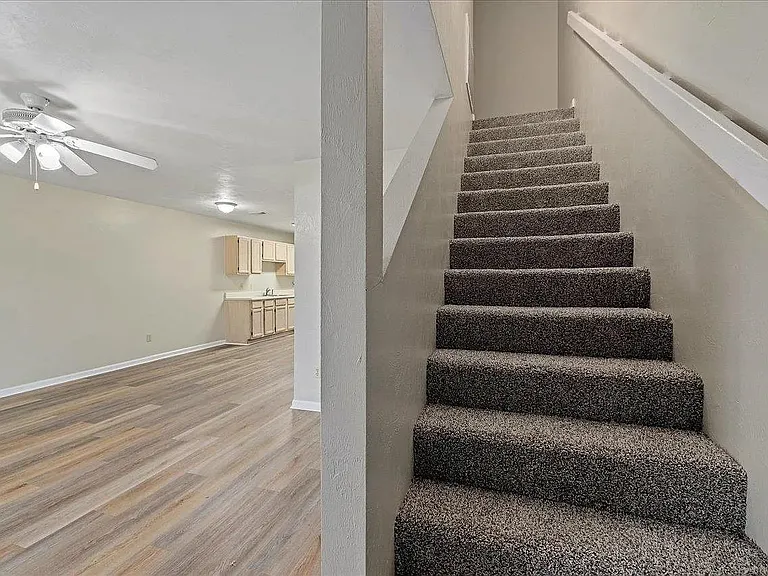 1346 Hancock St #B — Photo 24