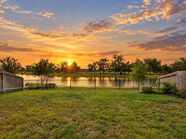 8019 Veneto Green Dr, Richmond, TX 77406