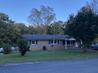 205 Hillhaven Dr, Waverly, TN 37185