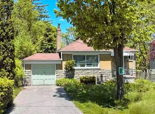 12 Chatterton Blvd, Toronto, ON M1M2G2