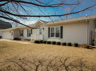 926 2nd St NW, Hampton, IA 50441
