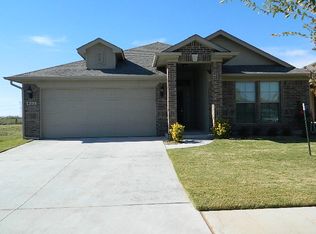 433 Argos Rd, Yukon, OK 73099