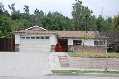 1st image of 309 Rosalynn Dr
