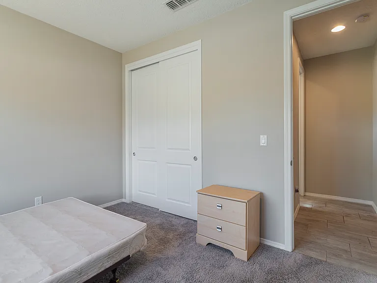11439 Manzano Vista Ave SE — Photo 28