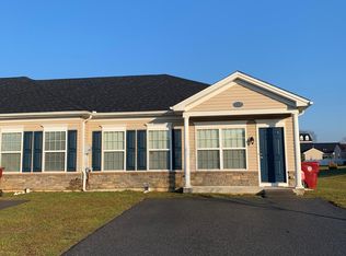 239 Huntington Ln, Easton, PA 18040