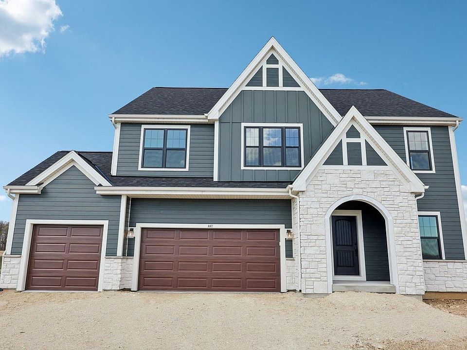 1st image of 447 Sandstone STREET