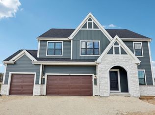 447 Sandstone STREET, Slinger, WI 53086