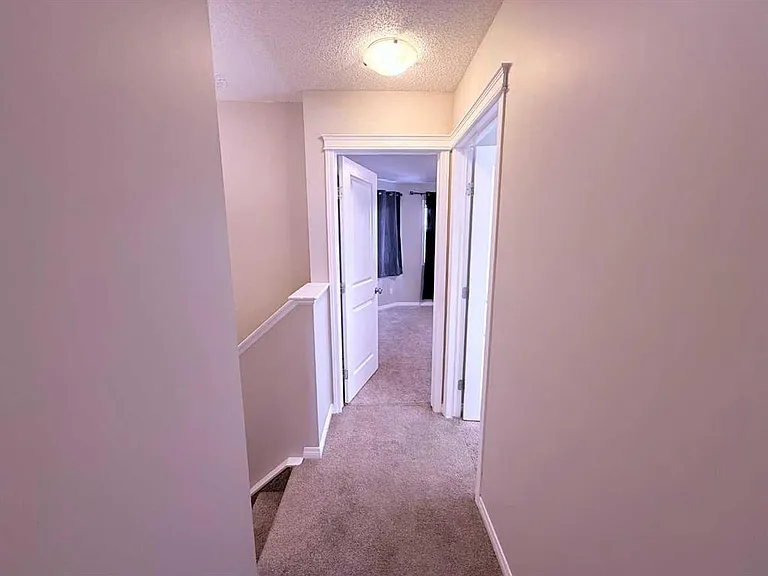 952 Taradale Dr NE — Photo 19