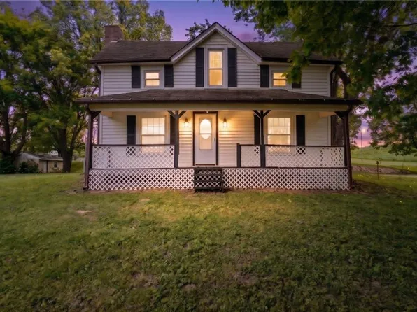 320 N Boder St, Troy, KS 66087