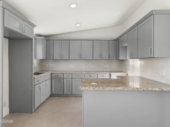 130 Lofty View Dr, Sun Valley, NV 89433