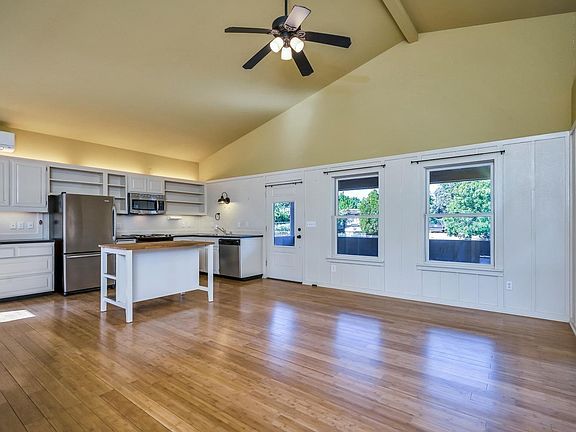5th image of 3326 Harrison Street